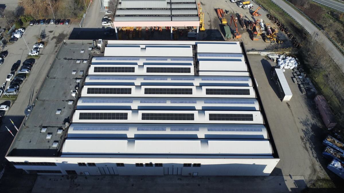 tetto con fotovoltaico
